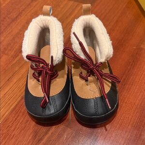 Carters NWOT 9-12 month soft sole Cozy Black and Tan Kids Shoes